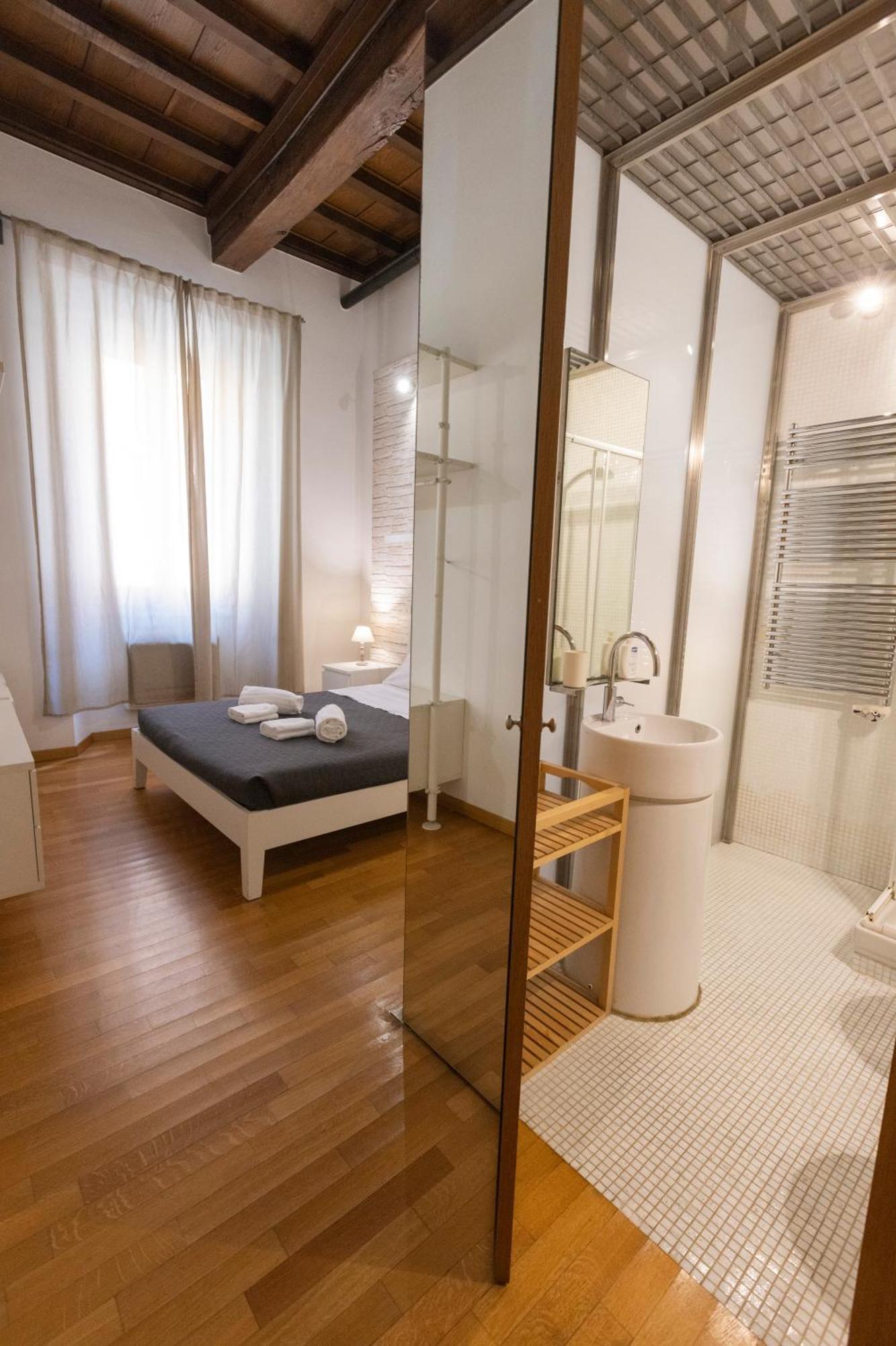 Barberini Apt Close To Fontana Di Trevi Rom Eksteriør billede